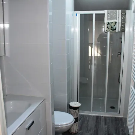 4 Les Oceanides Apartamento