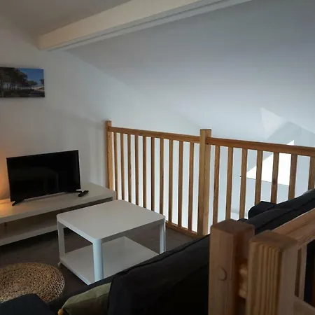 4 Les Oceanides Apartamento *